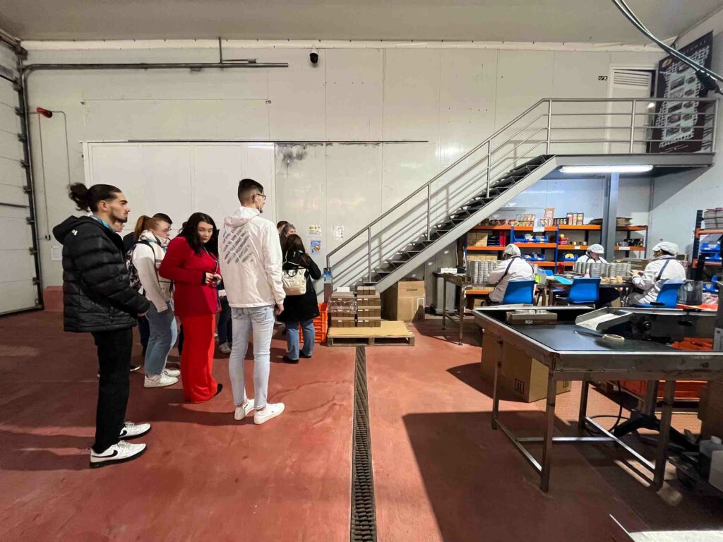 Eramsus-au-Portugal-apprentis-cuisiniers-et-serveurs-CFAie