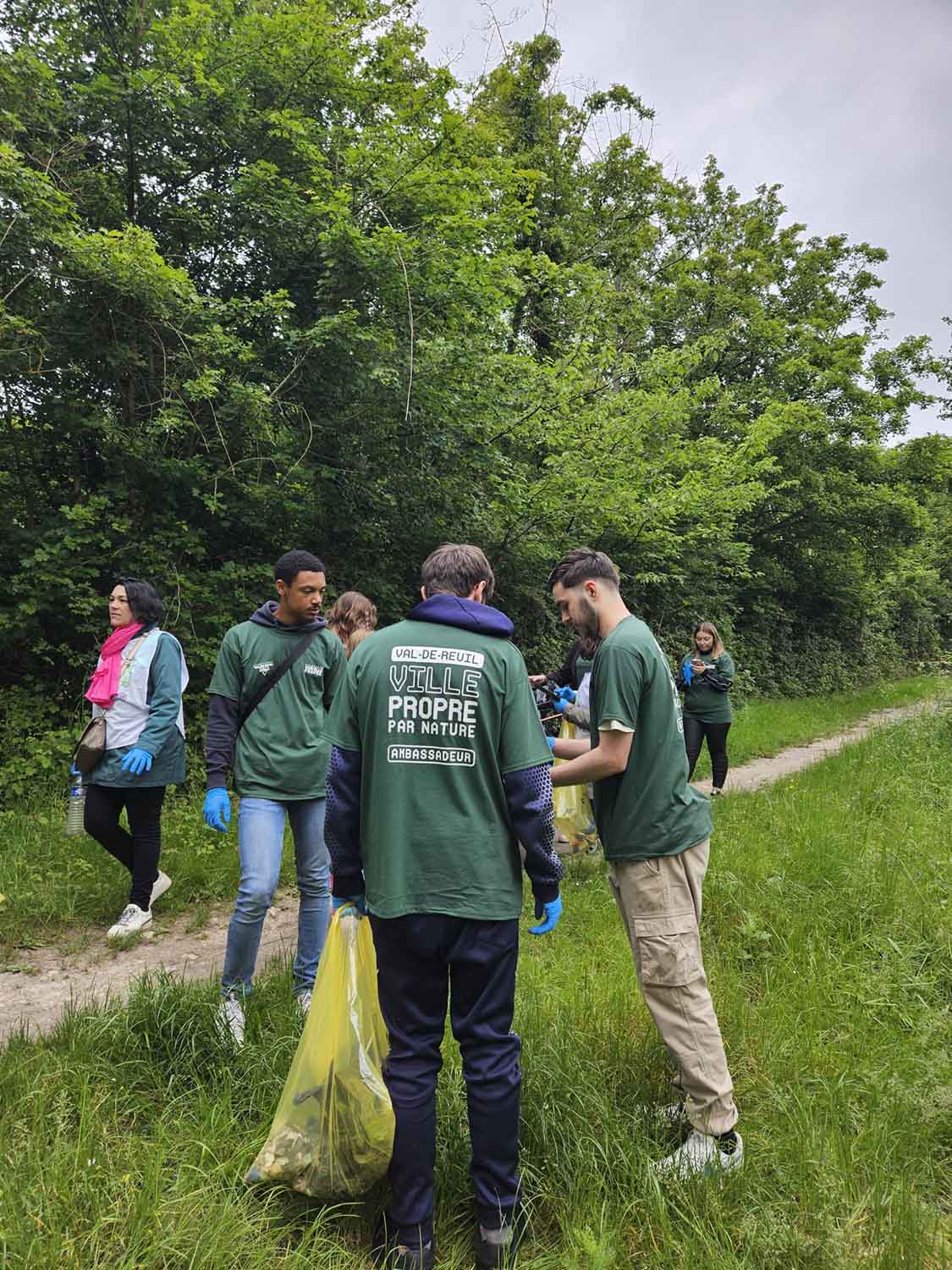 clean-walk-apprentis-vendeurs-CFAie