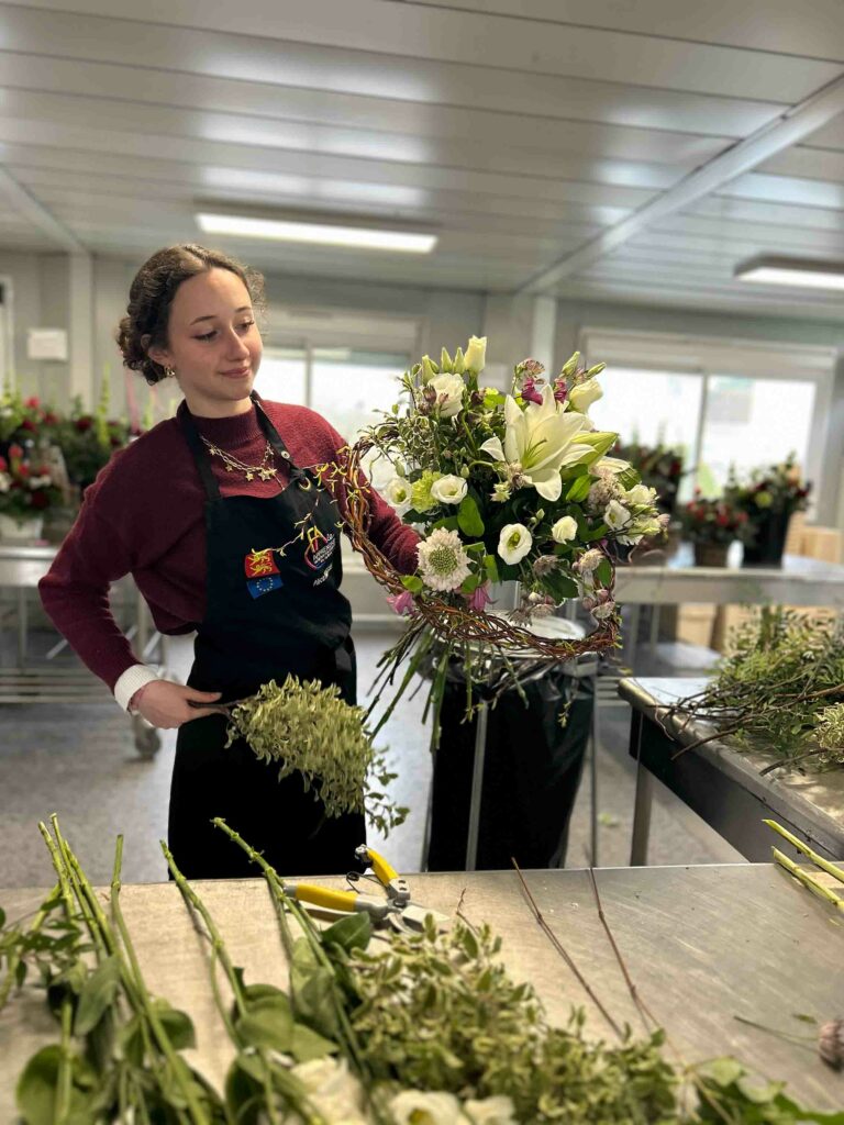 le métier de fleuriste en apprentissage au CFAie de Val-de-Reuil